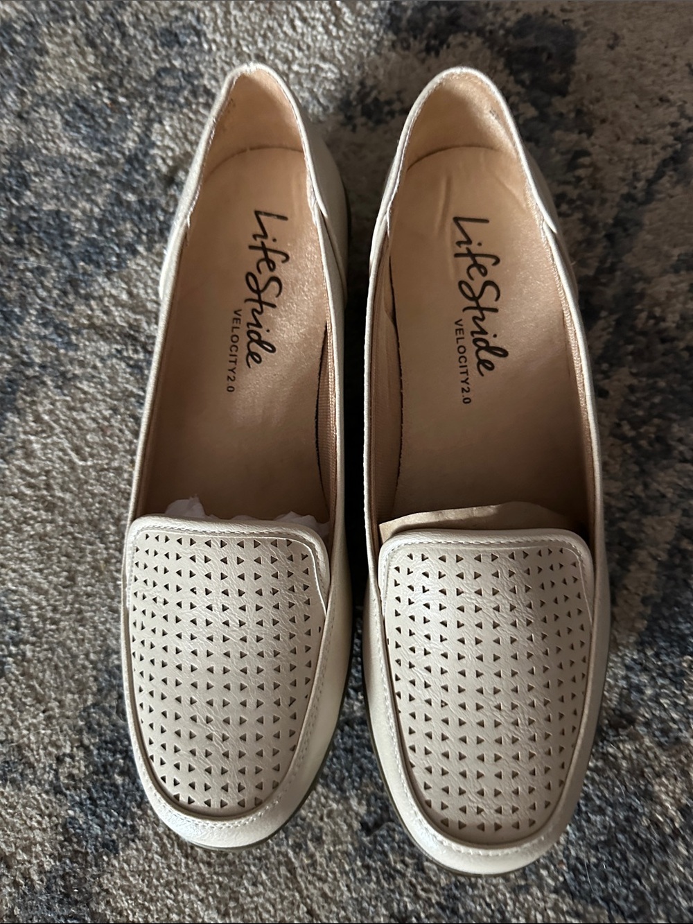 Life Stride Cream Perforated Slip-On Loafers new